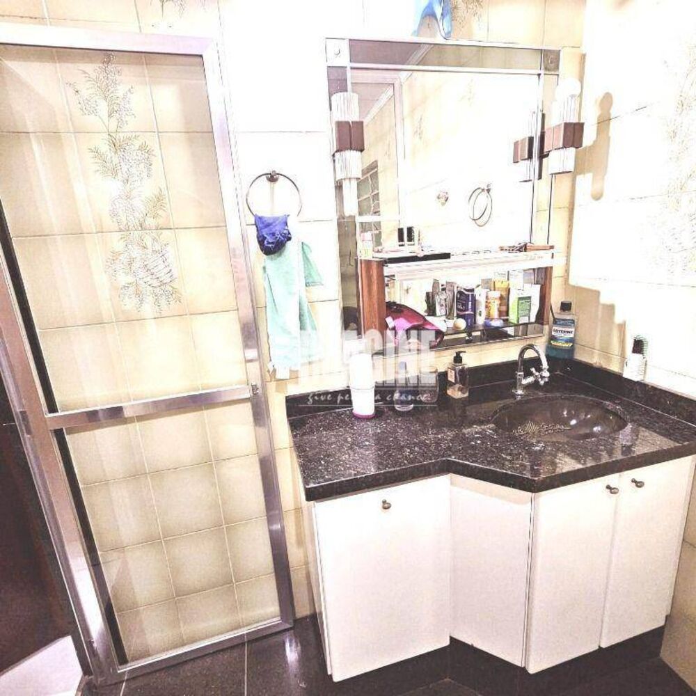 Sobrado, 2 quartos, 202 m² - Foto 1