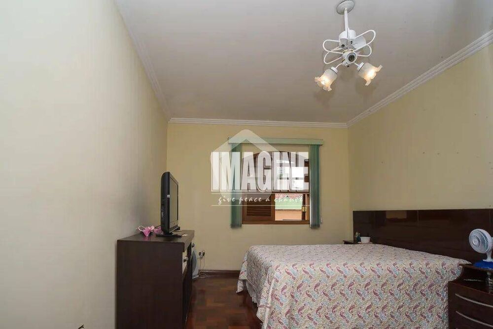 Sobrado à venda com 4 quartos, 360m² - Foto 4