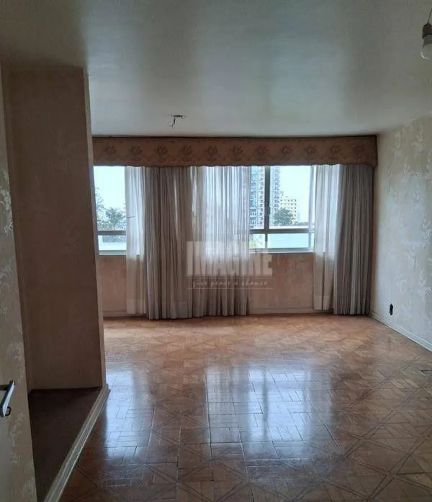 Apartamento, 3 quartos, 130 m² - Foto 2