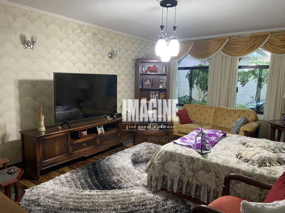 Sobrado, 3 quartos, 300 m² - Foto 1