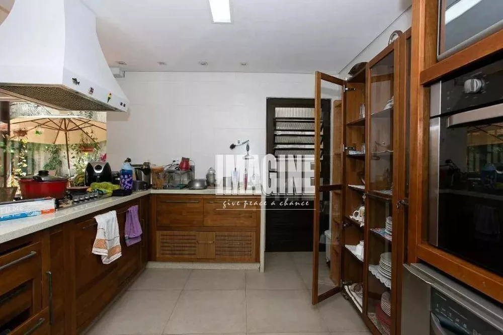 Sobrado, 7 quartos, 420 m² - Foto 40