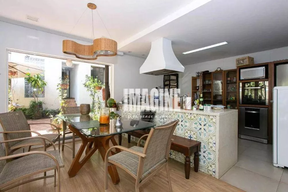 Sobrado, 7 quartos, 420 m² - Foto 16