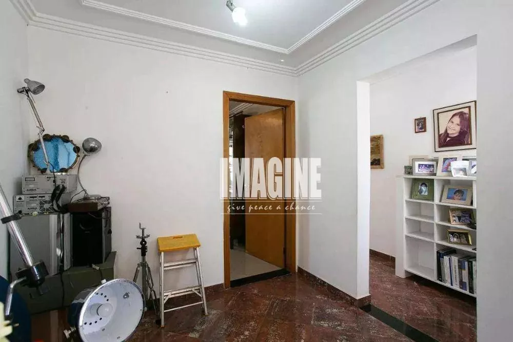 Sobrado, 7 quartos, 420 m² - Foto 37