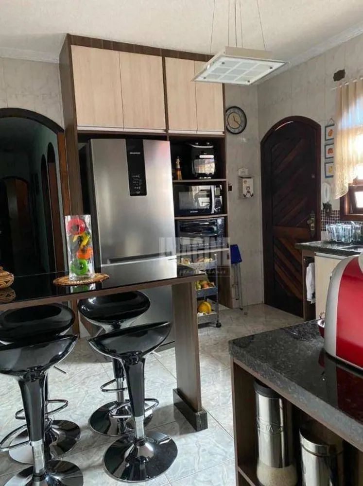Casa, 3 quartos, 230 m² - Foto 6