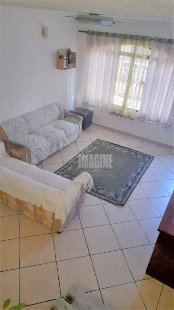 Sobrado, 4 quartos, 210 m² - Foto 1