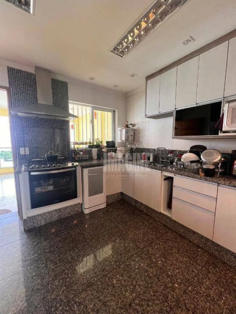 Sobrado, 3 quartos, 200 m² - Foto 4