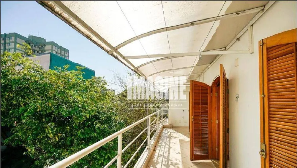 Sobrado, 6 quartos, 300 m² - Foto 8