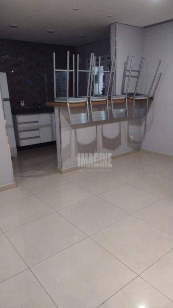 Apartamento à venda com 1 quarto, 33m² - Foto 18