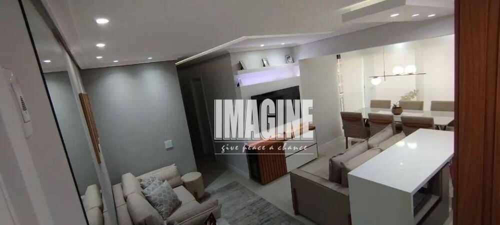 Apartamento à venda com 3 quartos, 66m² - Foto 1