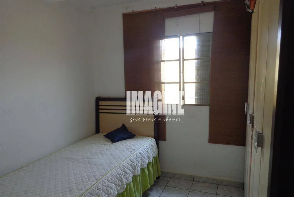 Sobrado, 3 quartos, 200 m² - Foto 1