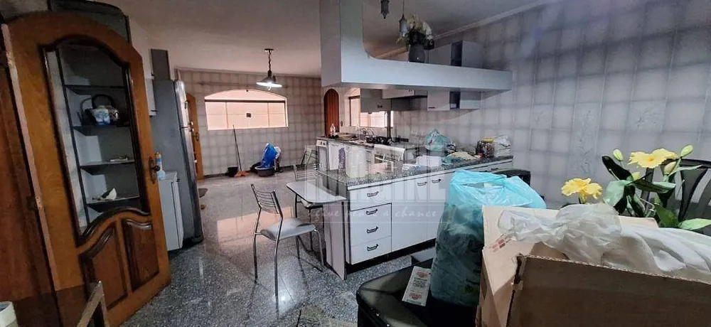 Sobrado, 3 quartos, 300 m² - Foto 1