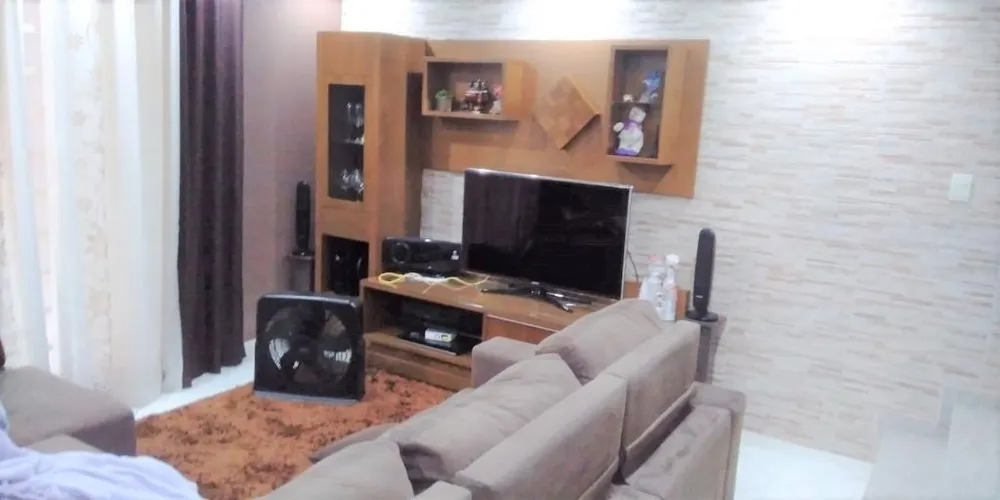 Sobrado, 4 quartos, 290 m² - Foto 1