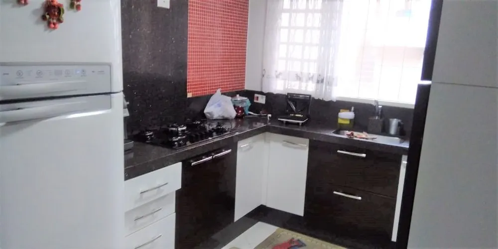 Sobrado, 4 quartos, 290 m² - Foto 3