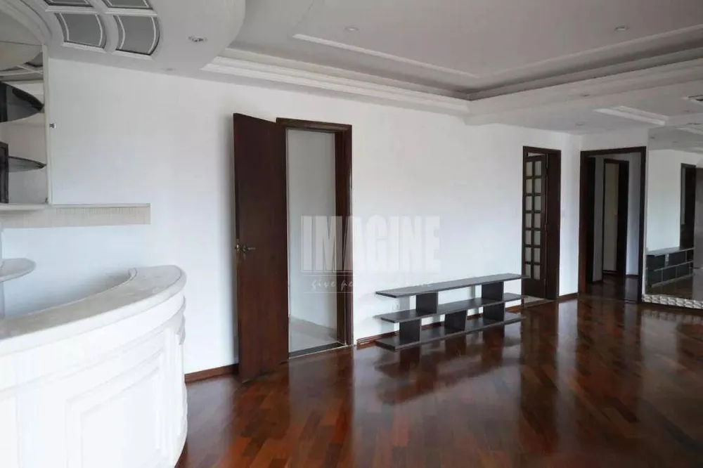 Apartamento, 3 quartos, 132 m² - Foto 1