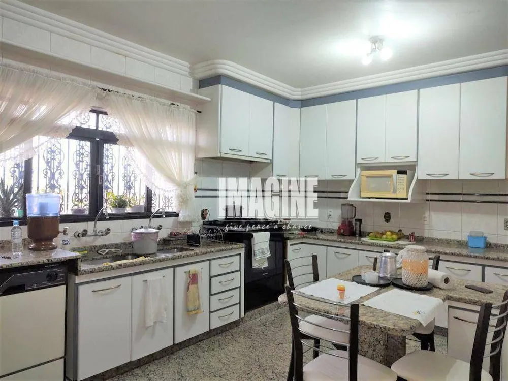 Casa, 6 quartos, 450 m² - Foto 3