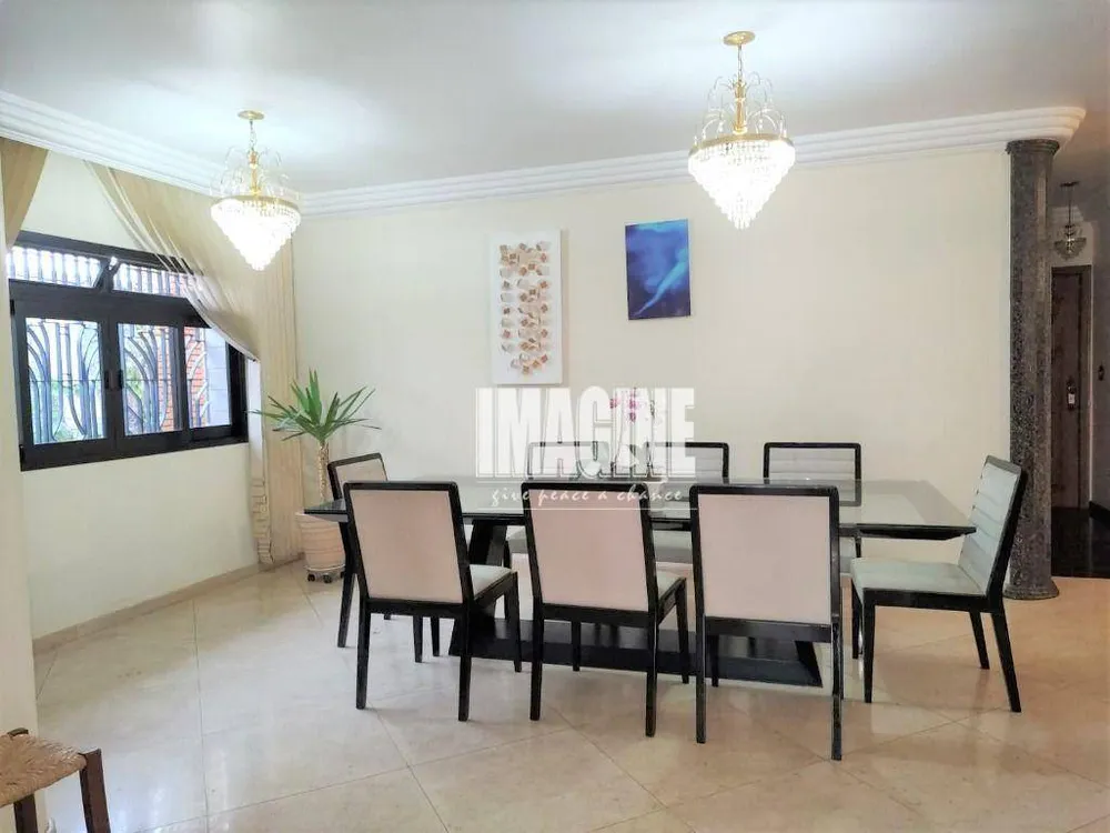 Casa, 6 quartos, 450 m² - Foto 1