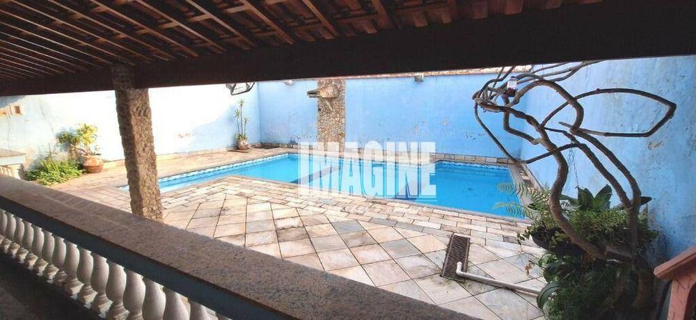 Sobrado, 3 quartos, 310 m² - Foto 5