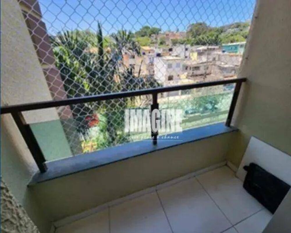 Apartamento à venda com 2 quartos, 47m² - Foto 2
