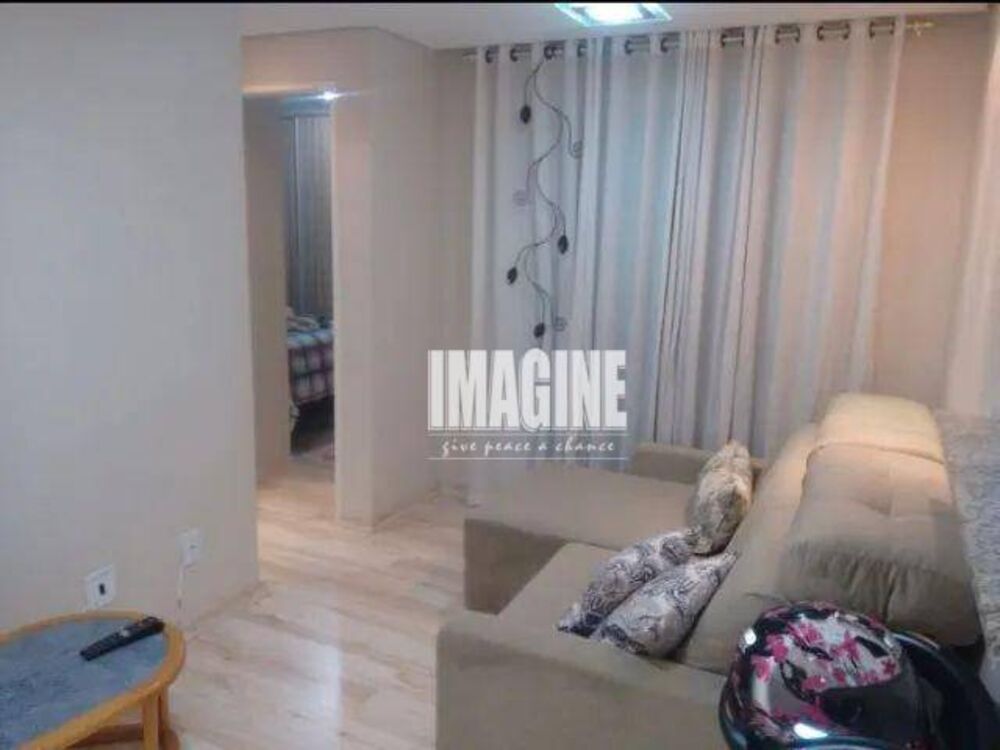 Apartamento à venda com 2 quartos, 47m² - Foto 1