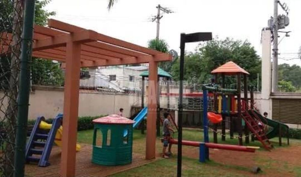 Apartamento à venda com 2 quartos, 47m² - Foto 18