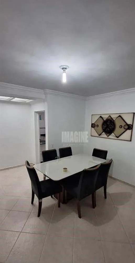 Apartamento, 3 quartos, 70 m² - Foto 2