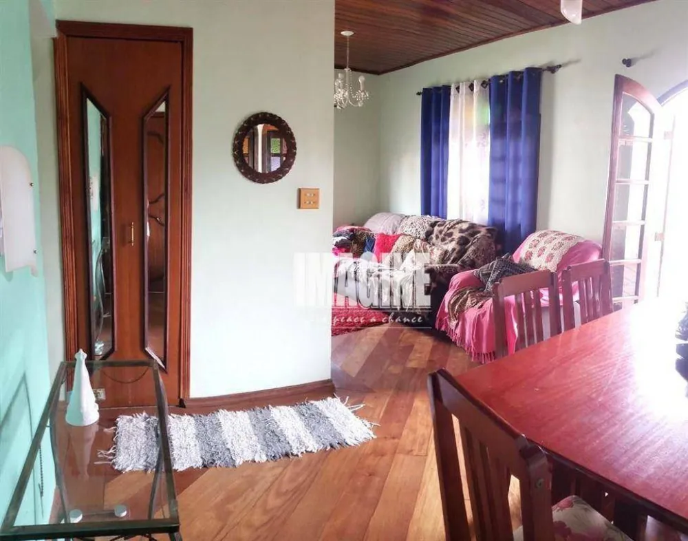 Casa, 3 quartos, 190 m² - Foto 2