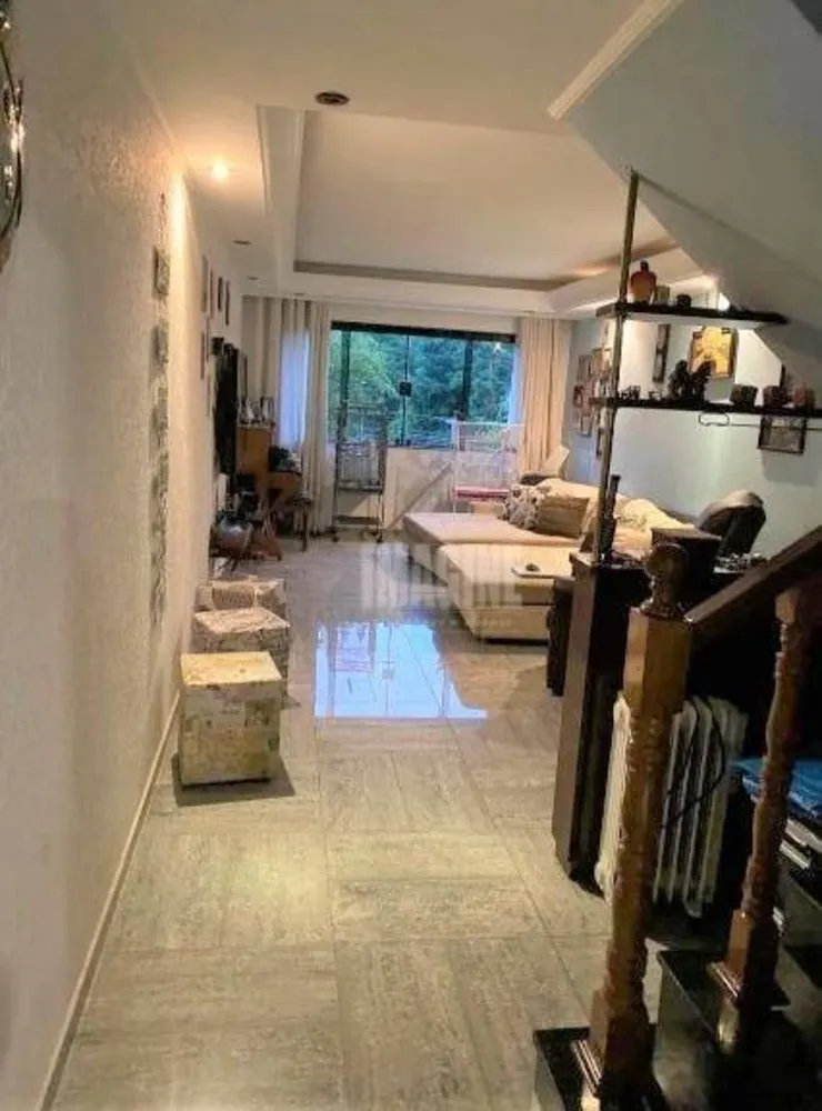 Sobrado, 3 quartos, 239 m² - Foto 2