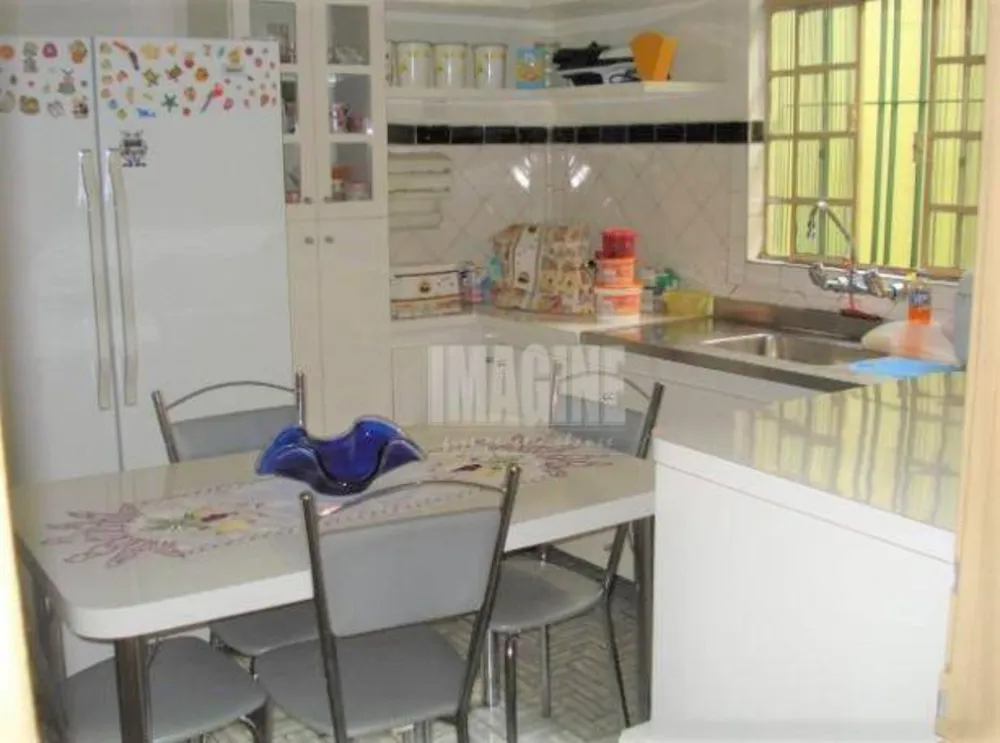 Casa, 2 quartos, 198 m² - Foto 3