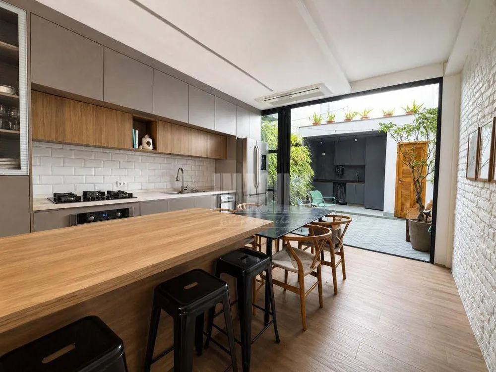Sobrado, 2 quartos, 160 m² - Foto 1