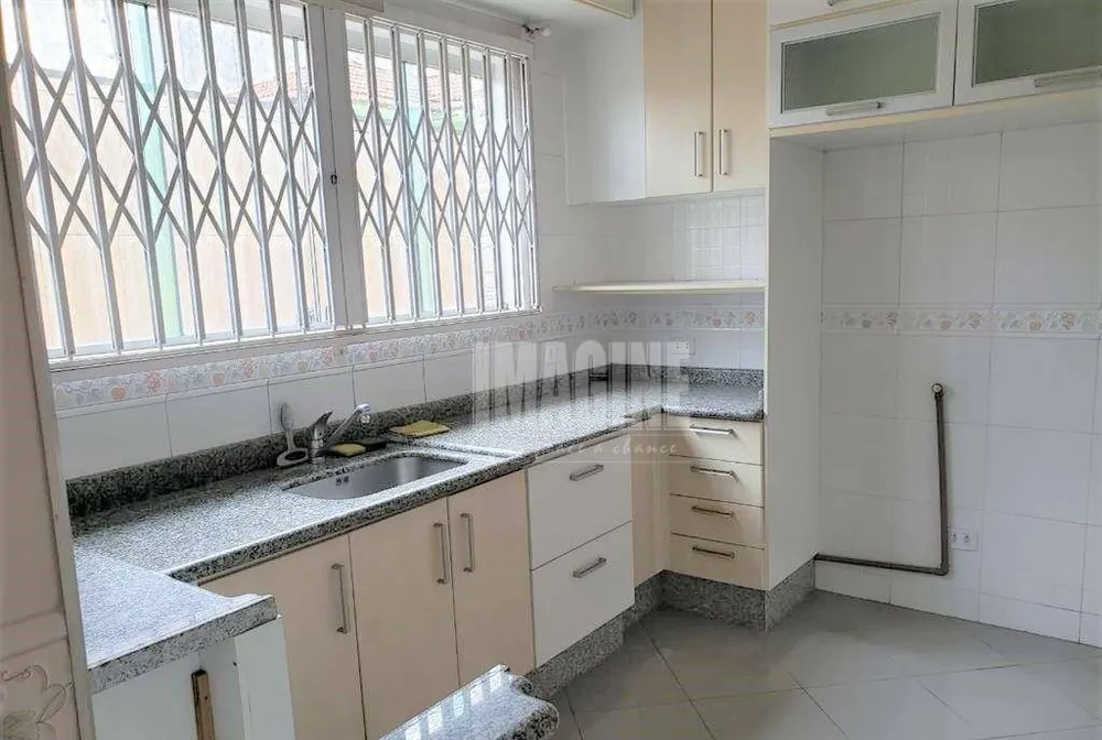 Sobrado, 3 quartos, 210 m² - Foto 2