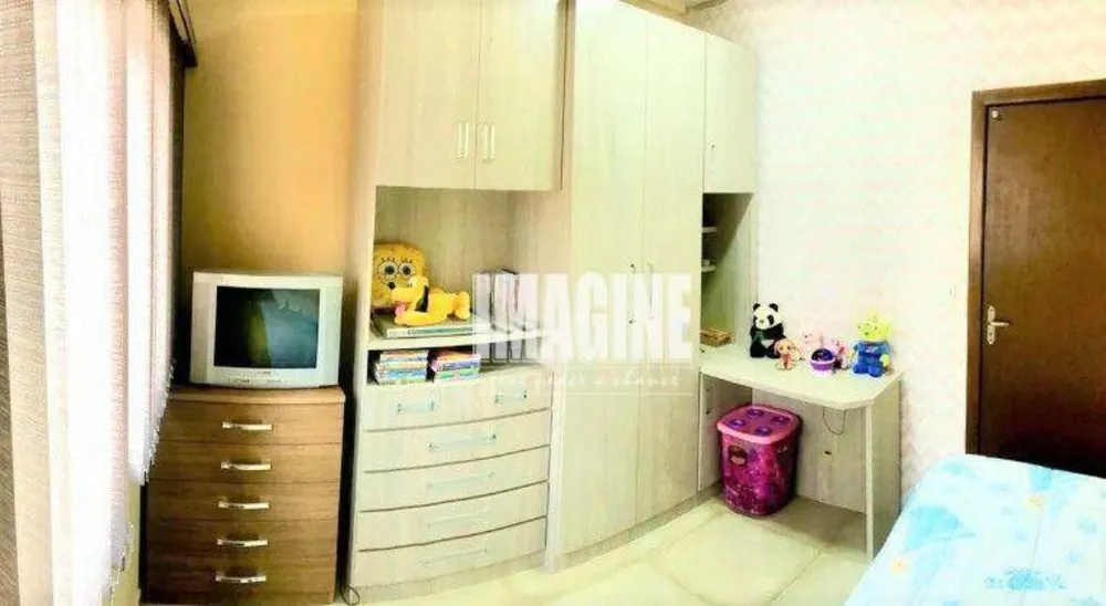 Sobrado, 4 quartos, 240 m² - Foto 4