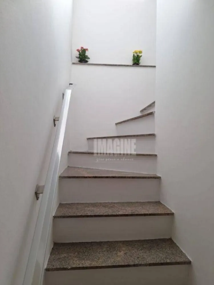 Sobrado, 3 quartos, 176 m² - Foto 2