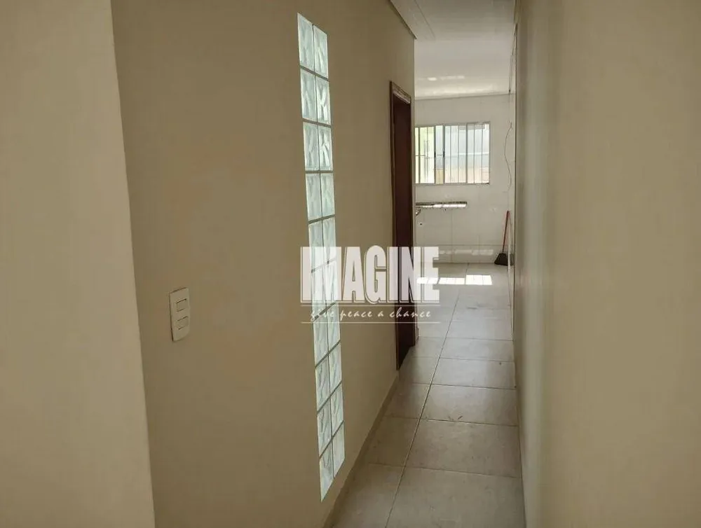 Casa, 3 quartos, 126 m² - Foto 4
