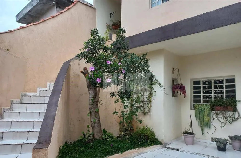 Sobrado, 4 quartos, 227 m² - Foto 2