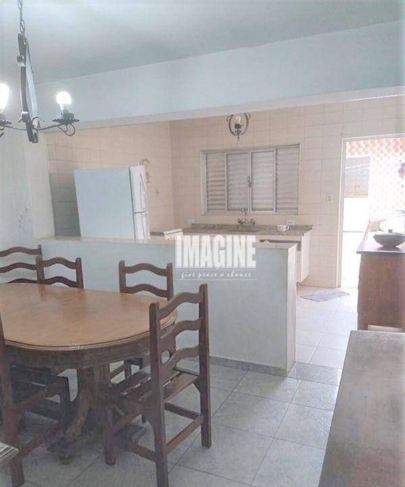 Sobrado à venda com 2 quartos, 120m² - Foto 1