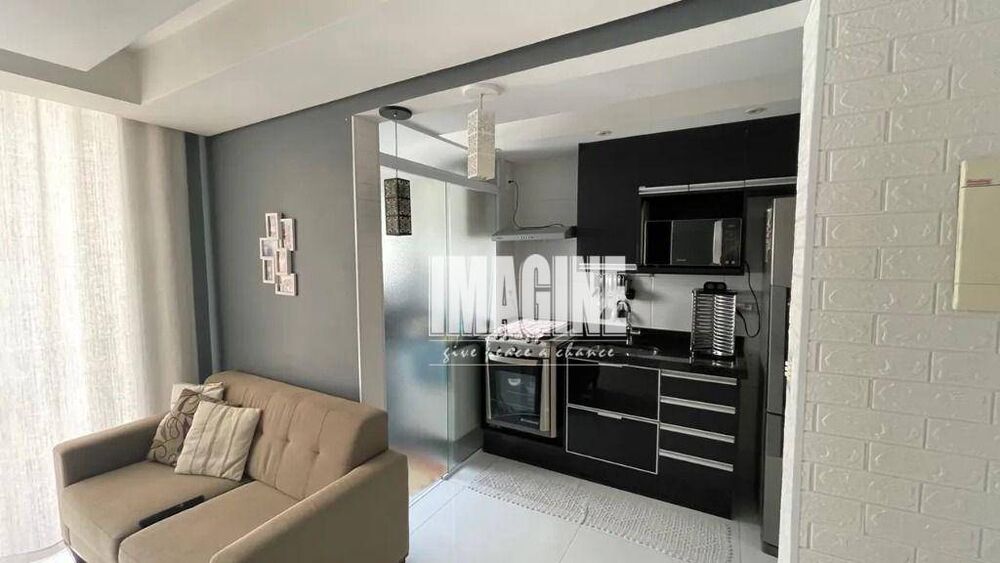 Apartamento à venda com 2 quartos, 47m² - Foto 1