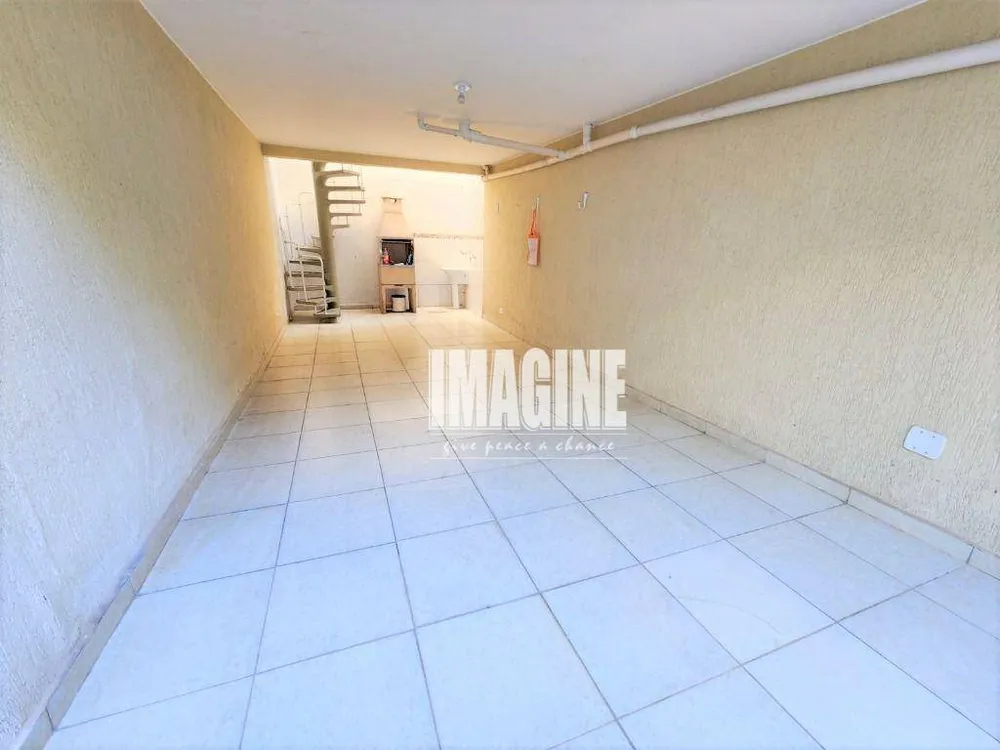 Sobrado, 3 quartos, 180 m² - Foto 4
