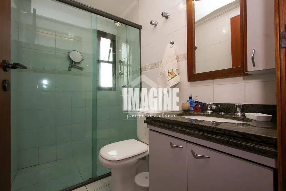 Apartamento, 3 quartos, 135 m² - Foto 2