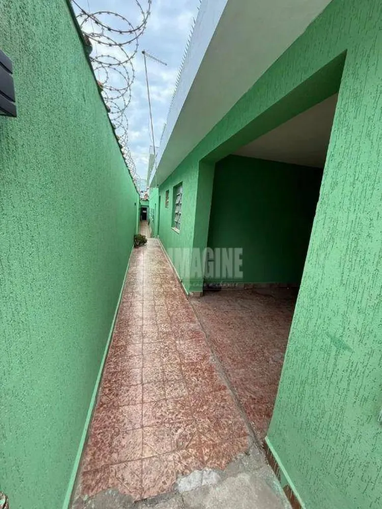 Sobrado, 4 quartos, 330 m² - Foto 2