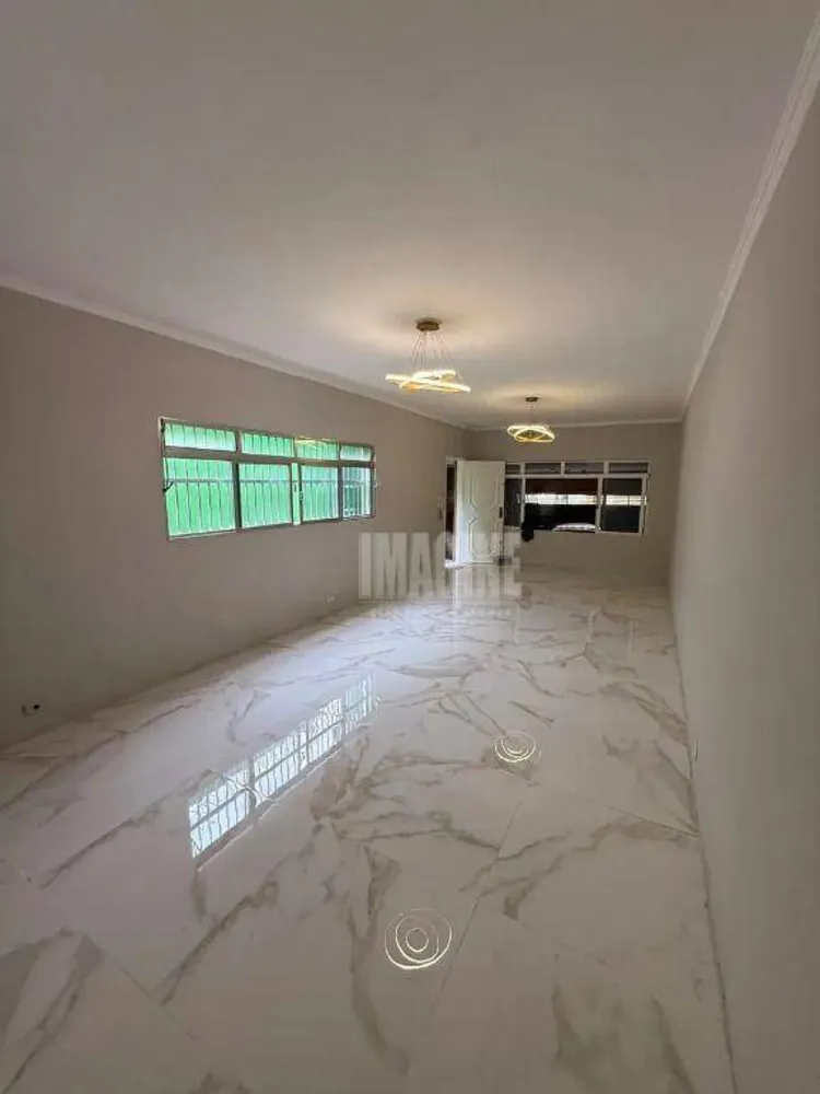 Sobrado, 4 quartos, 330 m² - Foto 1