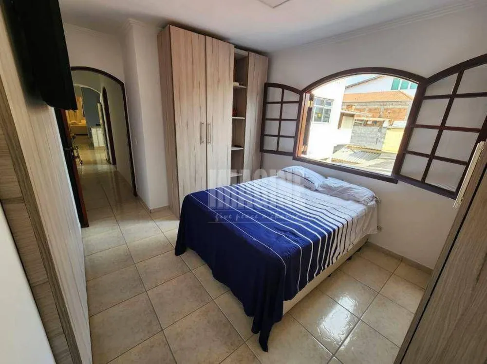 Sobrado, 4 quartos, 480 m² - Foto 1