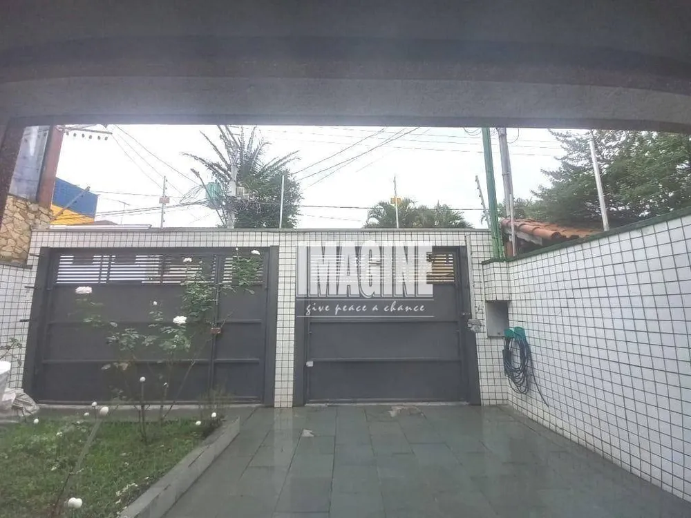 Casa, 3 quartos, 240 m² - Foto 1