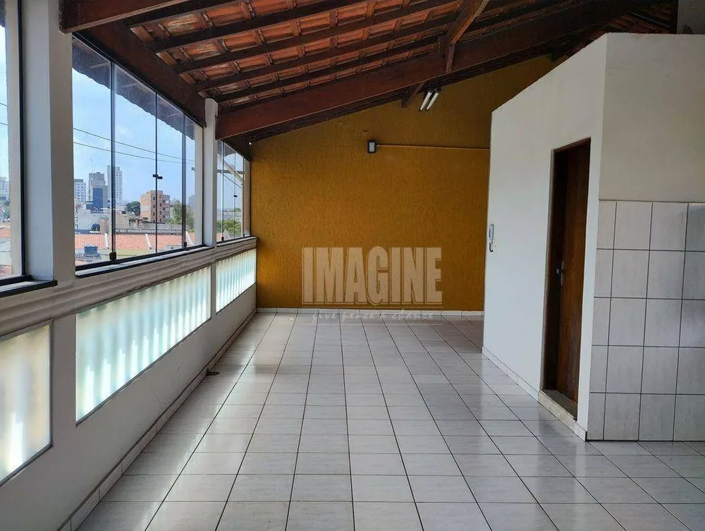 Sobrado, 3 quartos, 302 m² - Foto 1