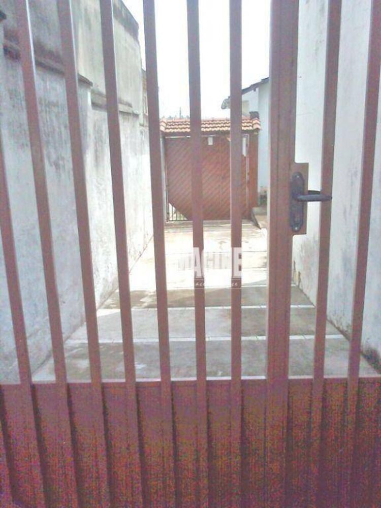 Casa para alugar com 2 quartos, 60m² - Foto 3