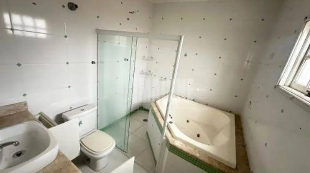 Sobrado, 4 quartos, 250 m² - Foto 1