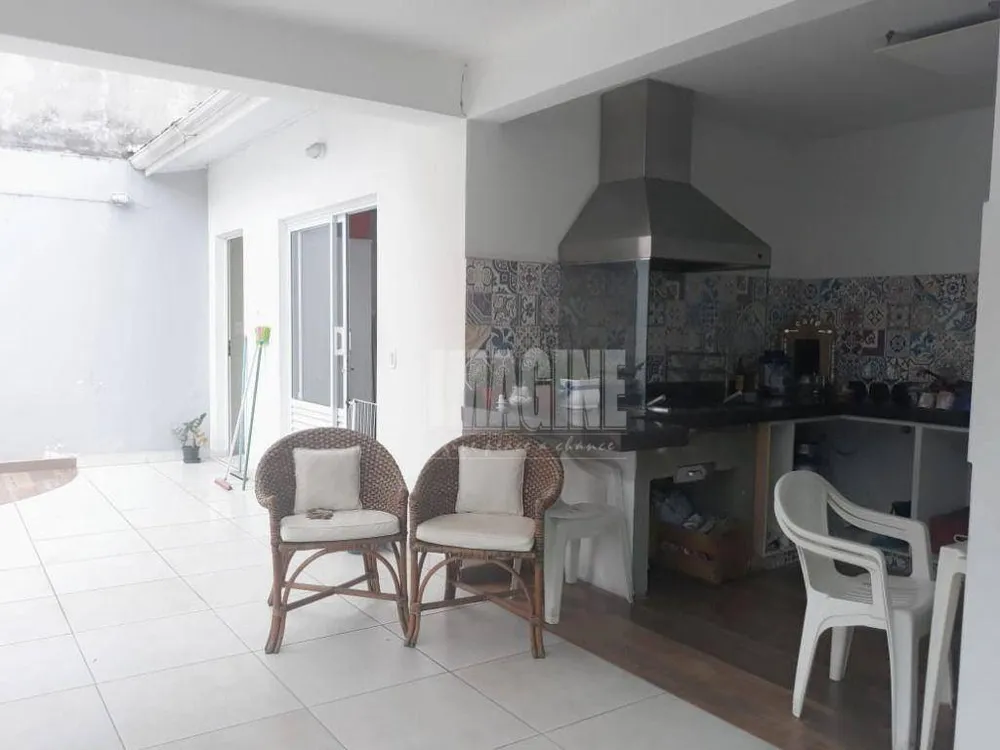 Sobrado, 3 quartos, 312 m² - Foto 2
