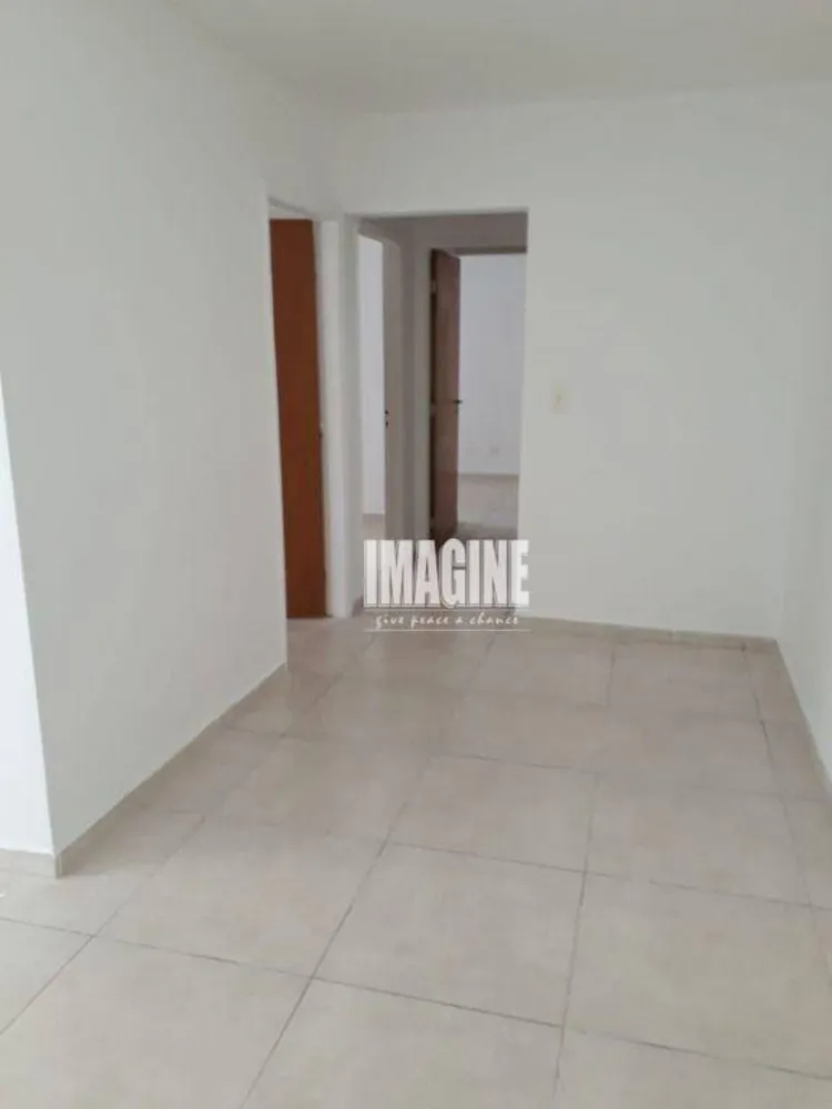 Apartamento, 3 quartos, 75 m² - Foto 2
