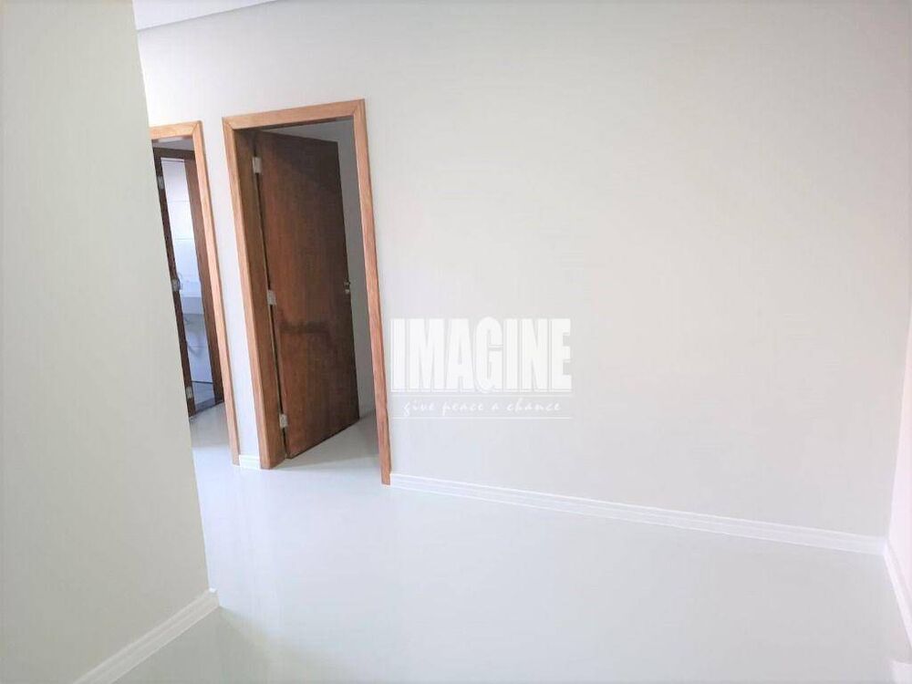 Sobrado, 3 quartos, 233 m² - Foto 6