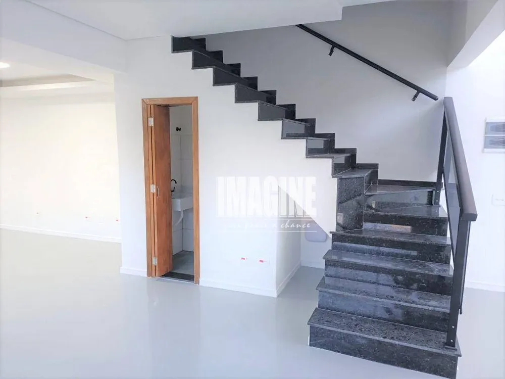 Sobrado, 3 quartos, 233 m² - Foto 6