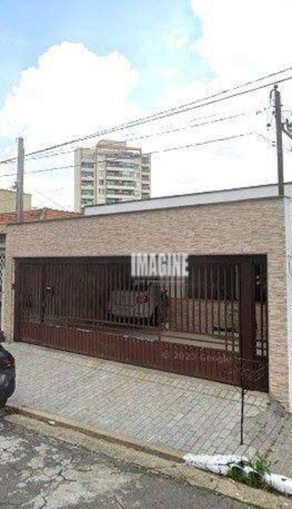 Casa, 3 quartos, 241 m² - Foto 1